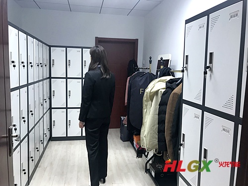 統一著(zhù)裝通知 統一著(zhù)裝通知